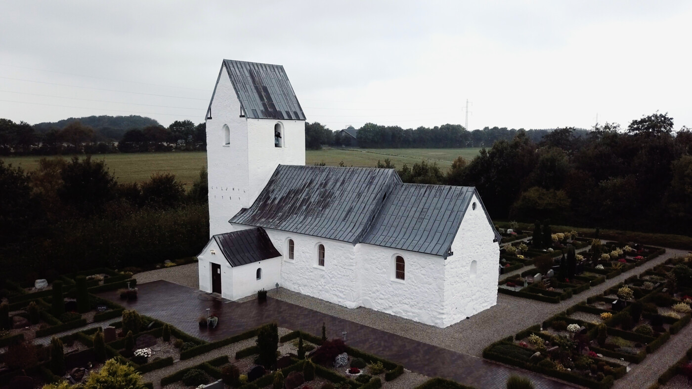 Tjørring kirke (exteriør)