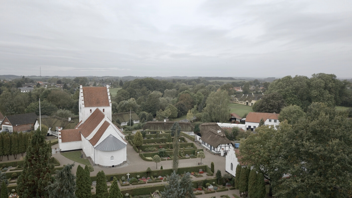 Sønder Broby kirke exteriør