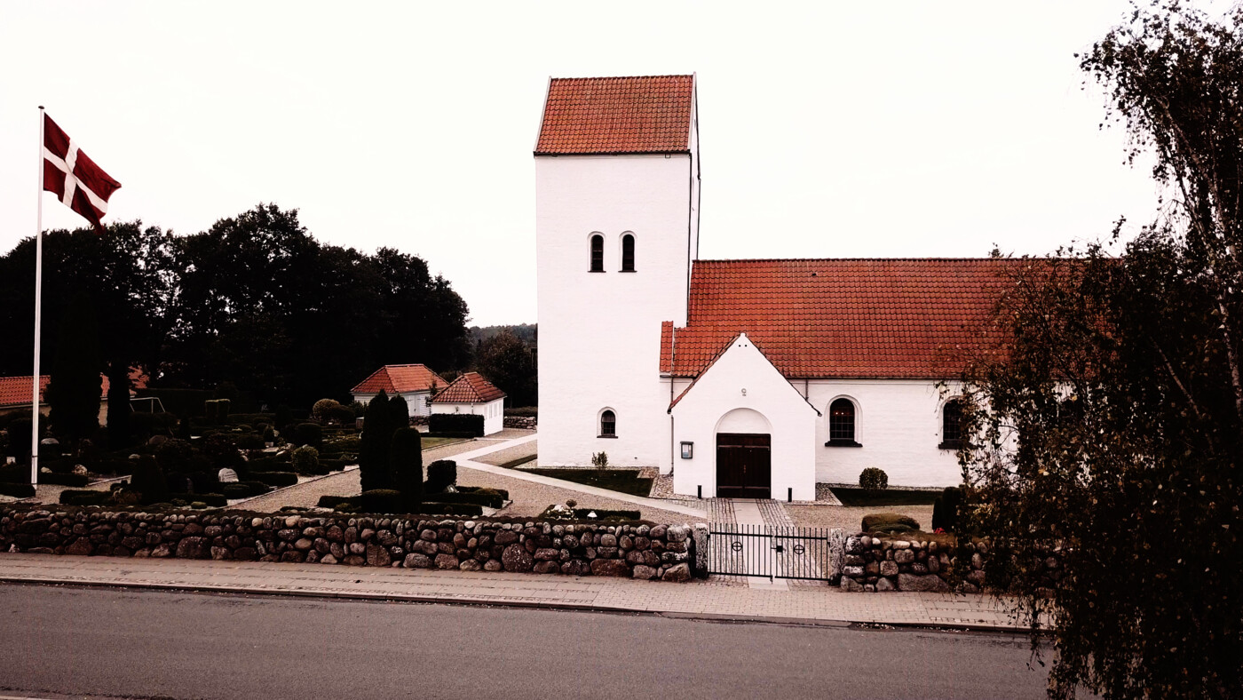 Resen kirke (exteriør)