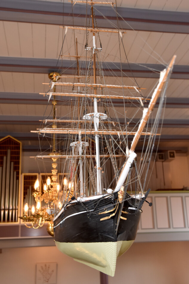 20210929 Kølkær Kirke skib (4)