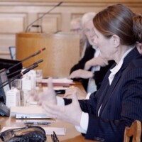 Store Bededagskonference fællessalen Christiansborg panel.jpg