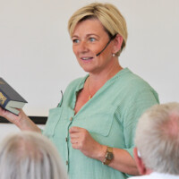 20230611_75aar_fotoHenrikHelmsViborgStift - 10.jpeg