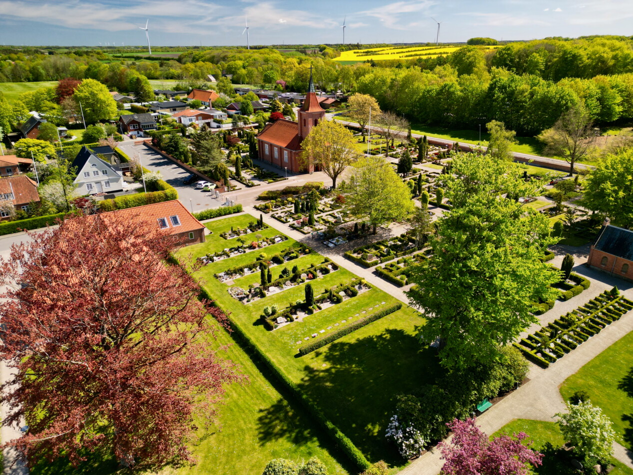 20250507 Aalestrup kirke fotoHenrikHelms - 2.jpeg
