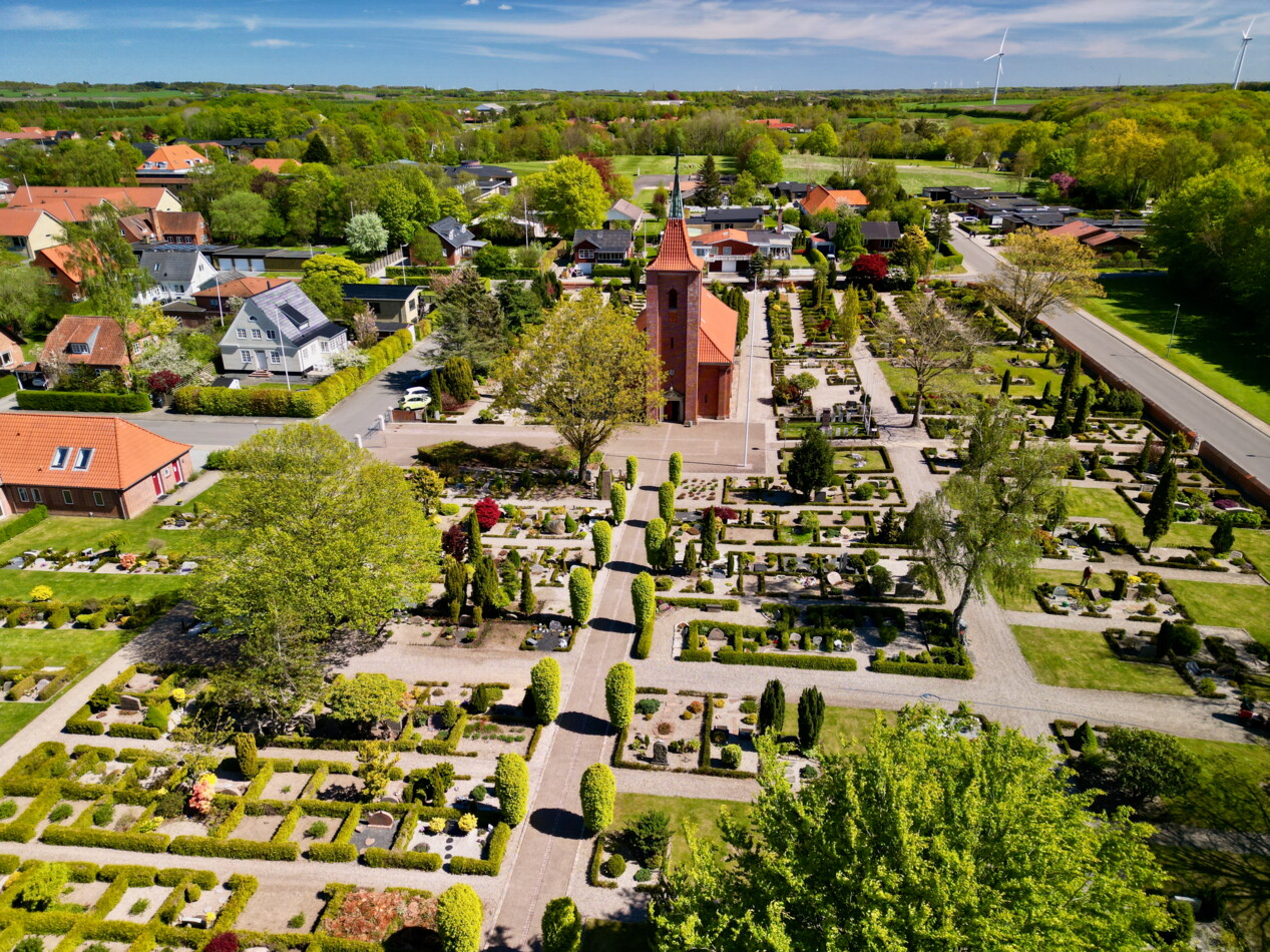 20250507 Aalestrup kirke fotoHenrikHelms - 3.jpeg